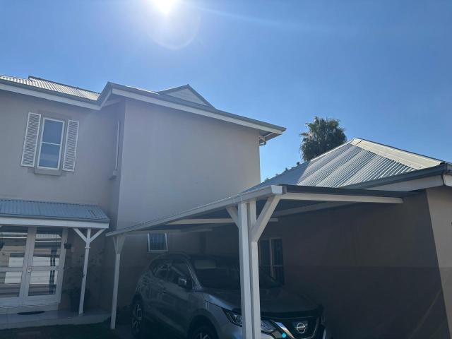 2 Bedroom Townhouse Rented in Waterval East