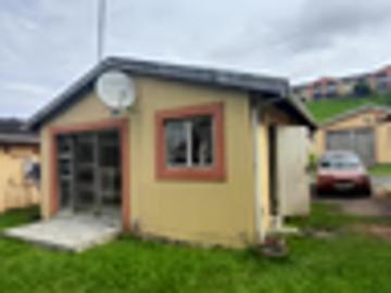 2 Bedroom Townhouse To Let in Woodlands