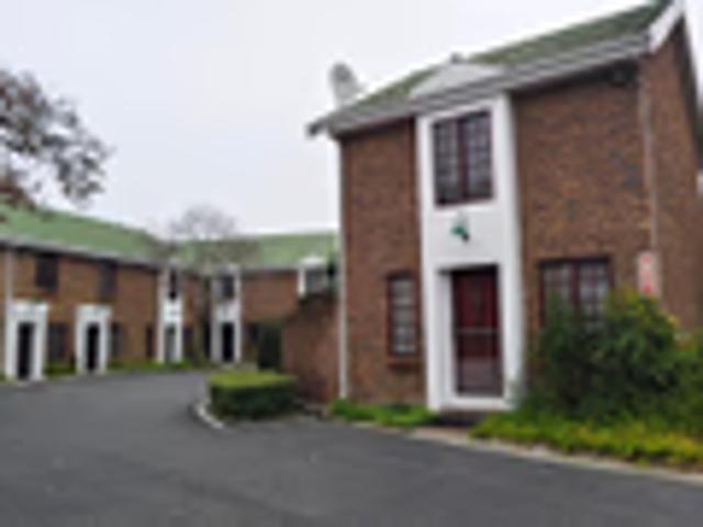 2 Bedroom Townhouse To Let in Durbanville Central
