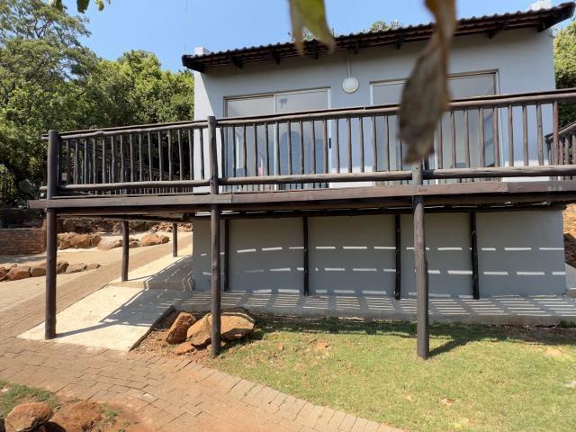 2 Bedroom Townhouse To Let in Glenvista