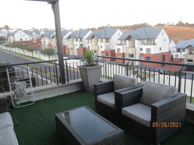 2 Bedroom Townhouse To Let in Oakdene