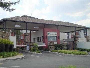 2 Bedroom Townhouse To Let in Oakdene