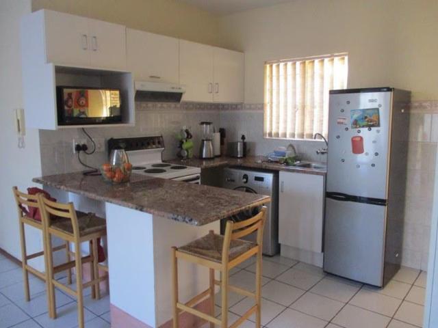 2 Bedroom Townhouse To Let in Ridgeway