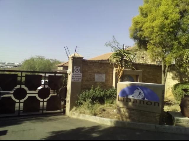 2 Bedroom Townhouse To Let in Sonneglans
