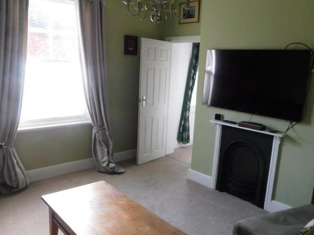 2 bedroom townhouse to rent
