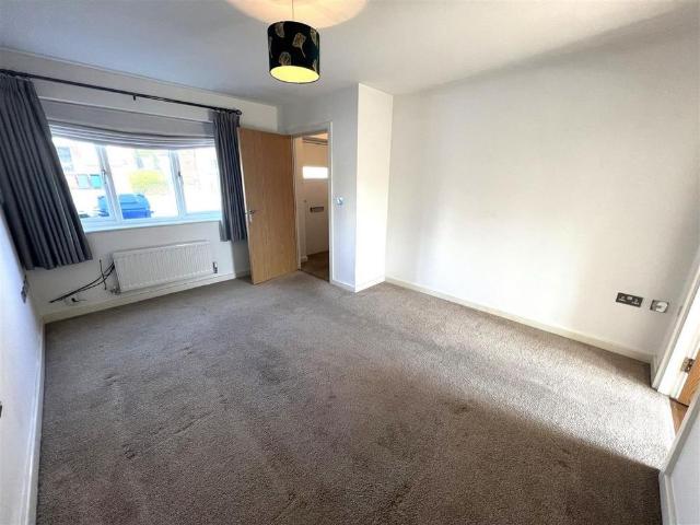 2 bedroom townhouse to rent