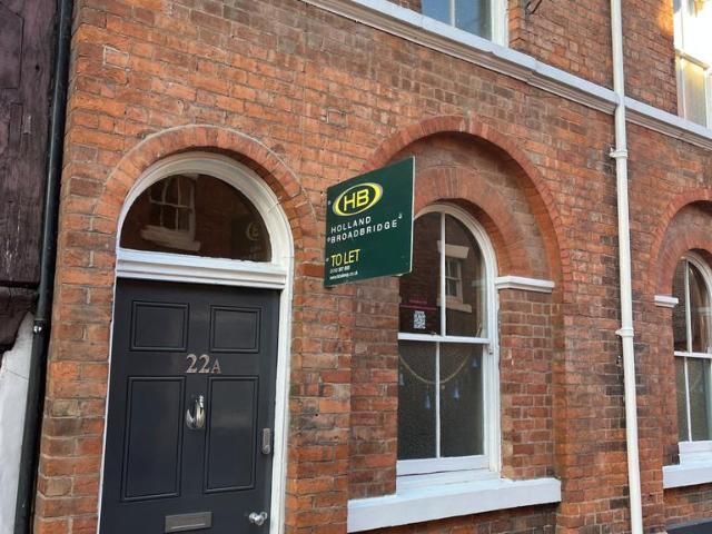 2 bedroom townhouse to rent