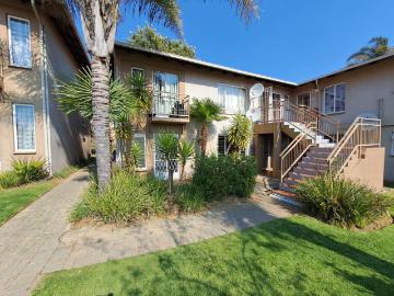 2 Bedroom Townhouse to Rent