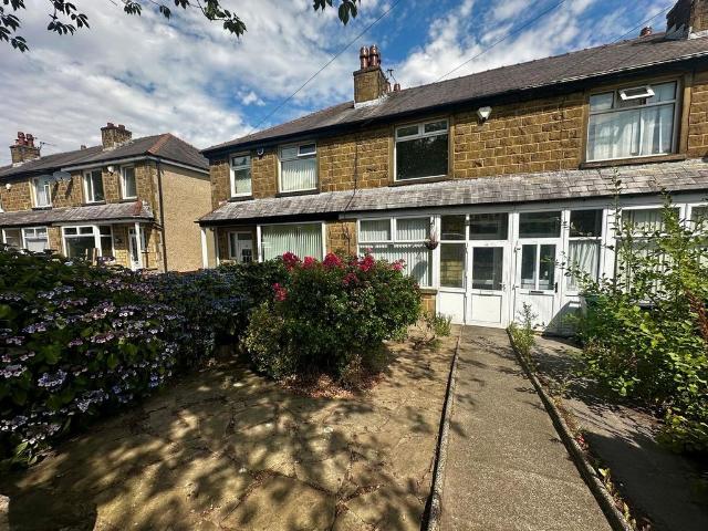 2 bedroom townhouse to rent