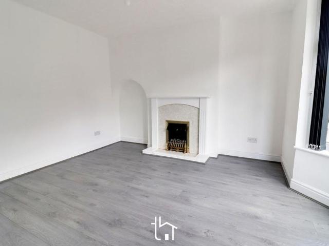 2 bedroom townhouse to rent