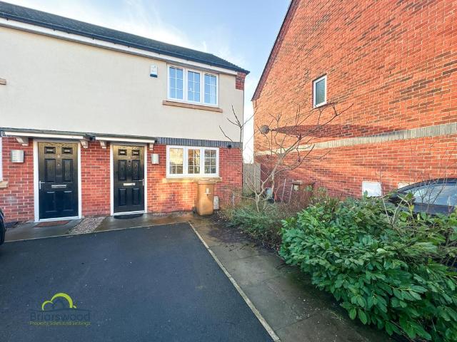 2 bedroom townhouse to rent