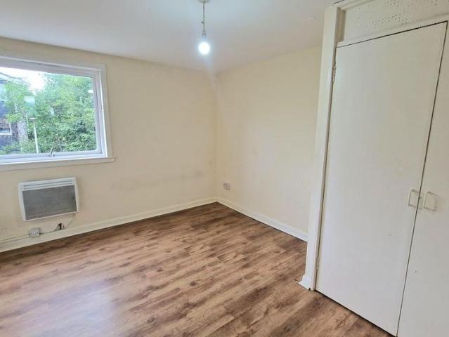 2 bedroom townhouse to rent