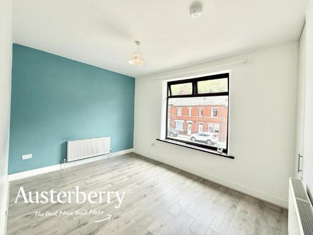 2 bedroom townhouse to rent