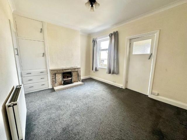 2 bedroom townhouse to rent
