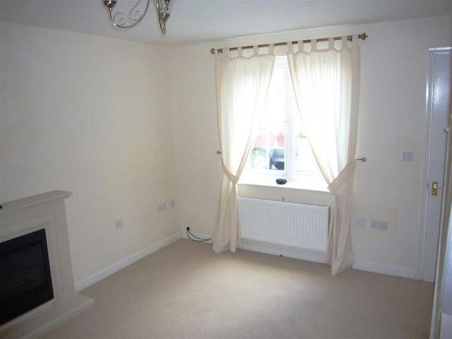 2 bedroom townhouse to rent