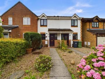 2 bedroom townhouse to rent