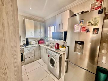 2 Bedroom Townhouse To Rent in Comptonville