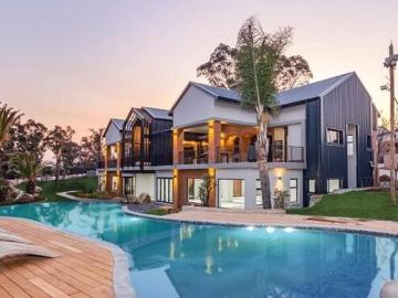 Carlswald, City of Ekurhuleni Metropolitan Municipality, Gauteng, South Africa