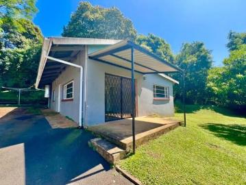 2 Bedroom Townhouse to Rent in Clarendon