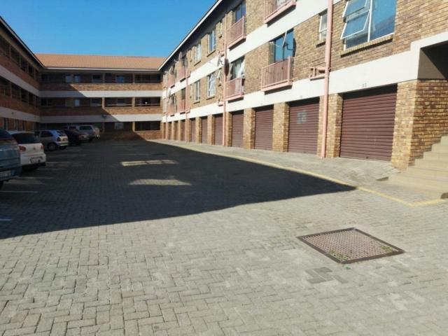 2 Bedroom Townhouse to Rent in Croydon