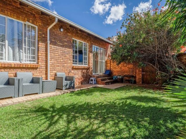 2 Bedroom Townhouse To Rent in Amberfield Heights