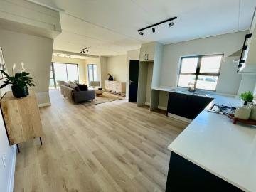 2 Bedroom Townhouse To Rent in Aan de Wijnlanden