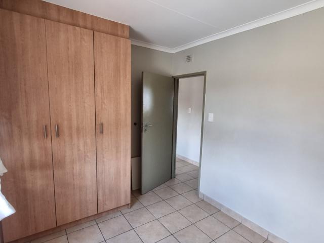 2 Bedroom Townhouse To Rent in Alveda