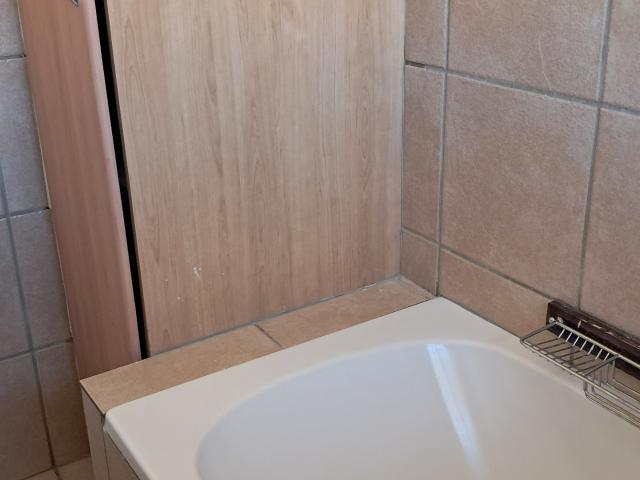2 Bedroom Townhouse To Rent in Bendor