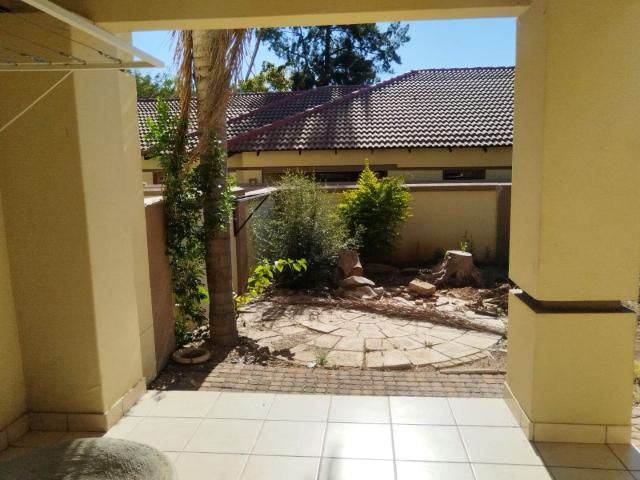 2 Bedroom Townhouse To Rent in Bendor