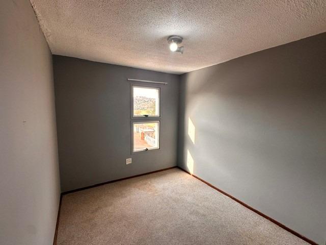 2 Bedroom Townhouse To Rent in Glenanda