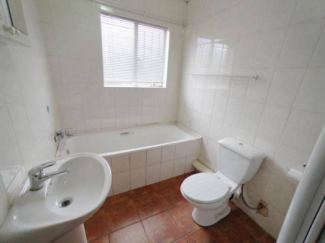 2 Bedroom Townhouse To Rent in Greenhills
