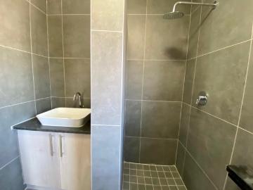 2 Bedroom Townhouse To Rent in Eden Glen