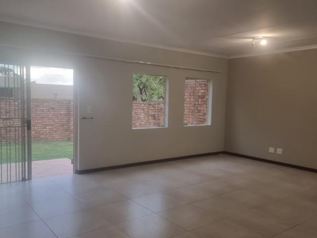 2 Bedroom Townhouse To Rent in Equestria