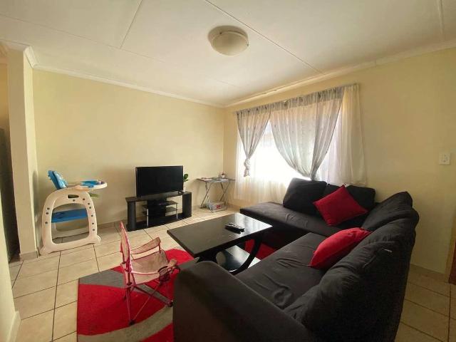 2 Bedroom Townhouse to Rent in Flora Park