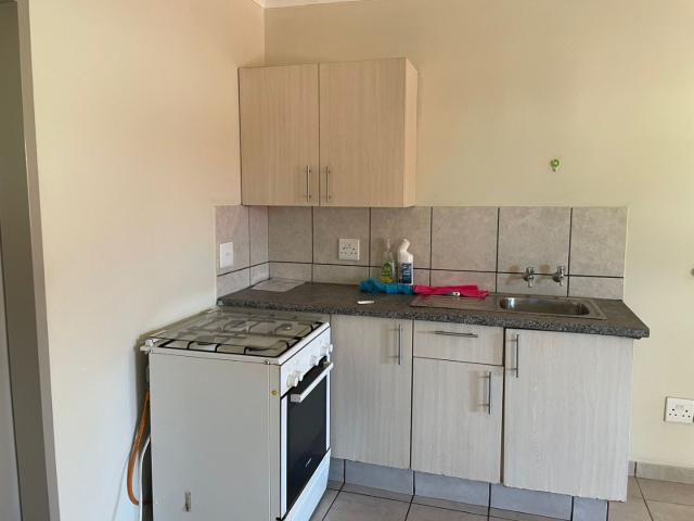 2 Bedroom Townhouse To Rent in Kathu