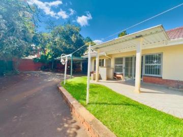 2 Bedroom Townhouse to Rent in Hayfields