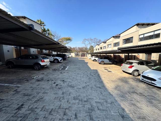2 Bedroom Townhouse To Rent in Hazelwood