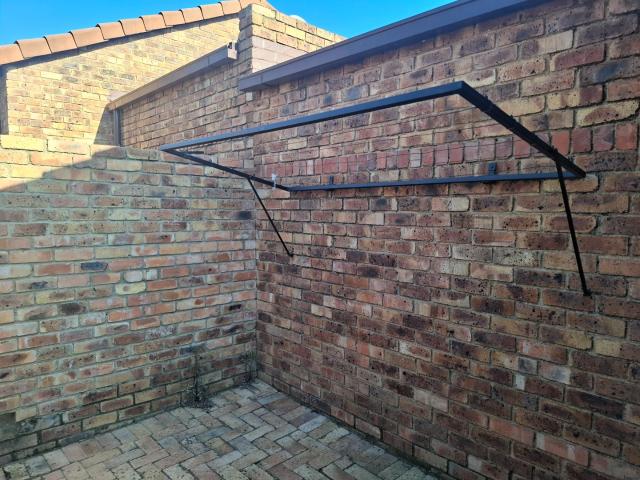 2 Bedroom Townhouse To Rent in Halfway Gardens