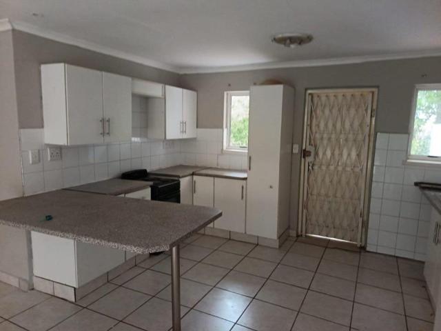 2 Bedroom Townhouse to Rent in La Hoff