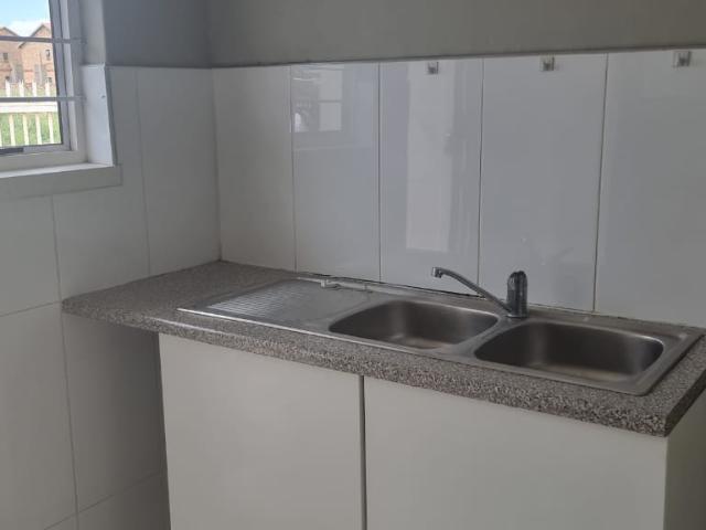 2 Bedroom Townhouse to Rent in La Hoff