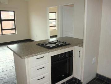2 Bedroom Townhouse to Rent in Langenhovenpark