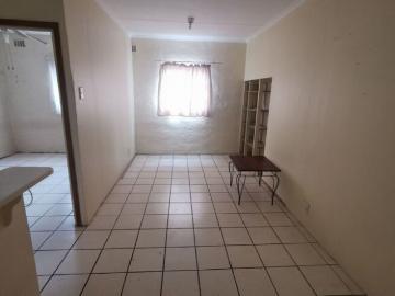 2 Bedroom Townhouse To Rent in Lincoln Meade