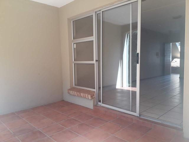 2 Bedroom Townhouse to rent in Linden