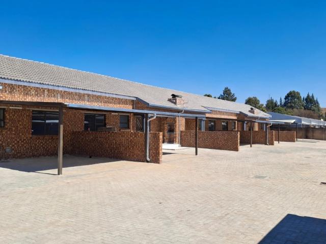 2 Bedroom Townhouse To Rent in Lydenburg