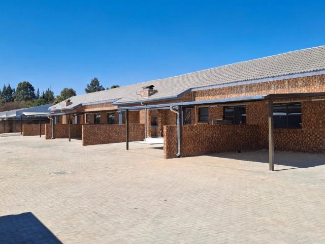 2 Bedroom Townhouse To Rent in Lydenburg