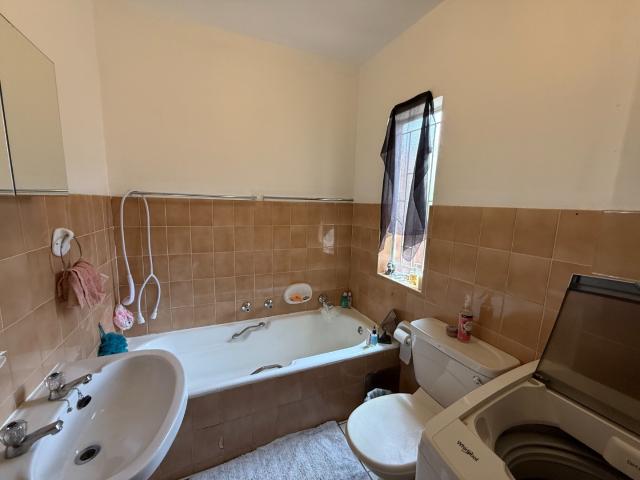 2 Bedroom Townhouse To Rent in Monument Park