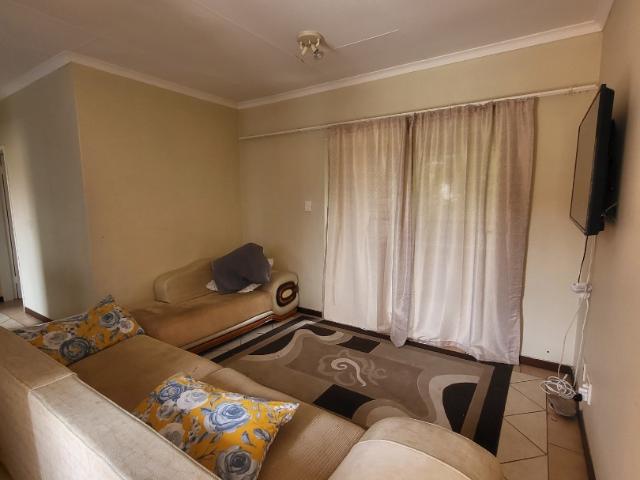 2 Bedroom Townhouse To Rent in Mooikloof Ridge