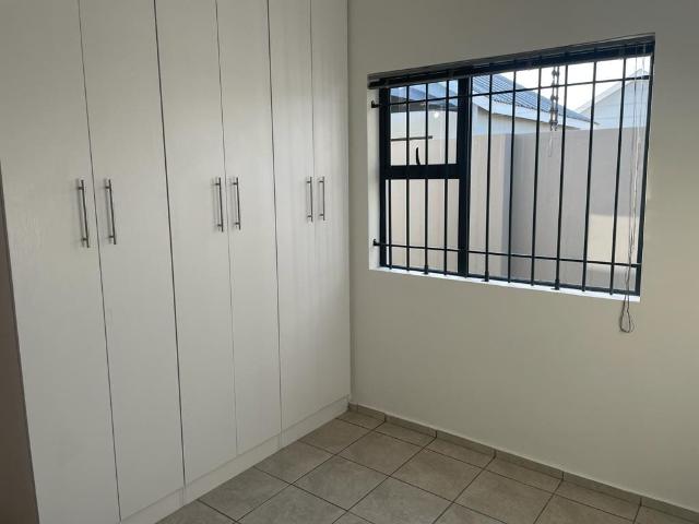 2 Bedroom Townhouse To Rent in Minerva Gardens