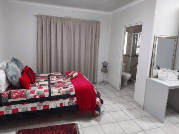 2 Bedroom Townhouse To Rent in Myburgh Park