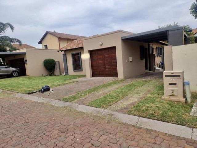 2 Bedroom Townhouse to Rent in Noordwyk